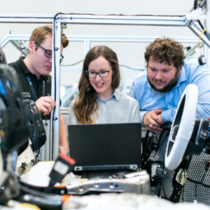 trung-tam-dao-tao-ky-thuat